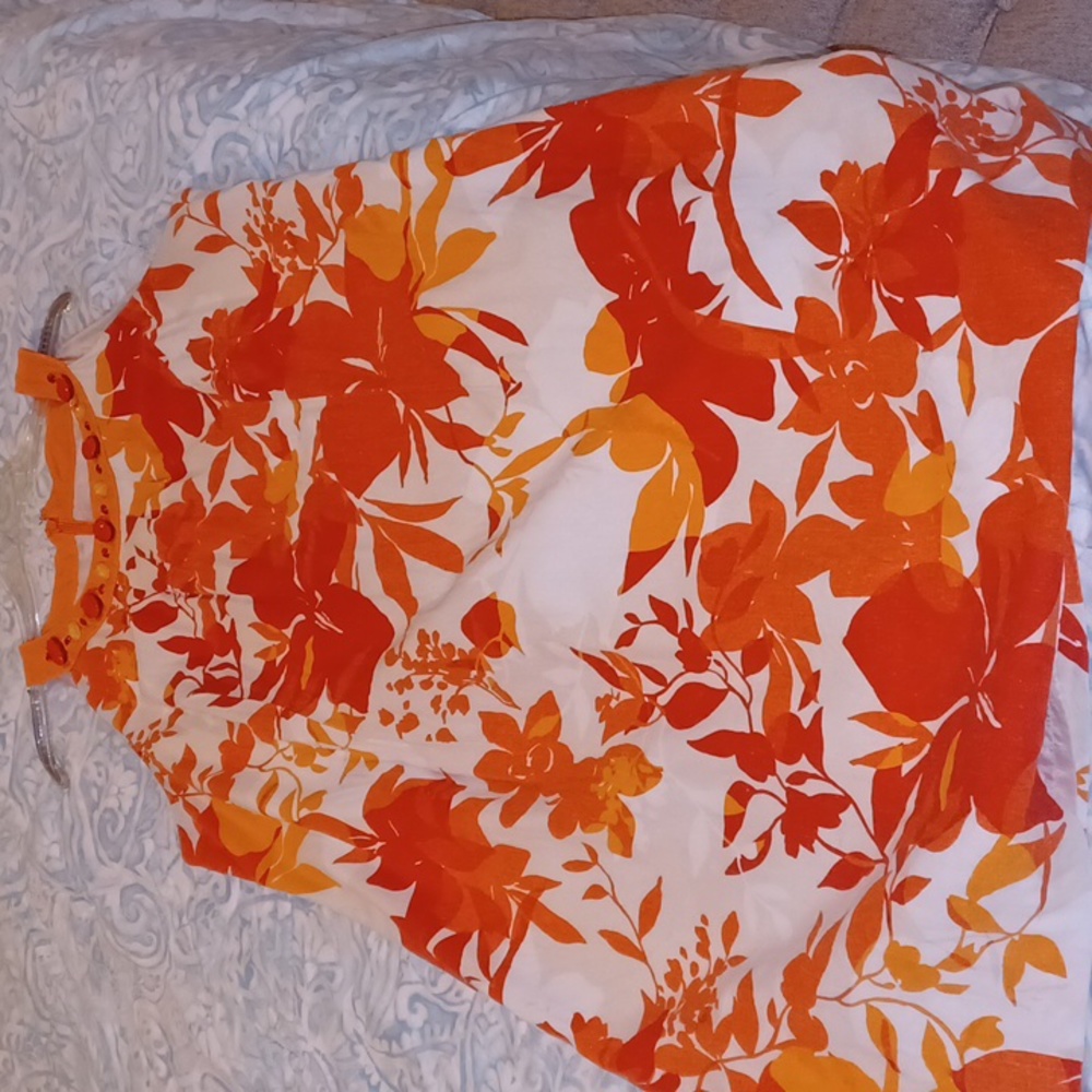 Dress - Picture 6 of 6